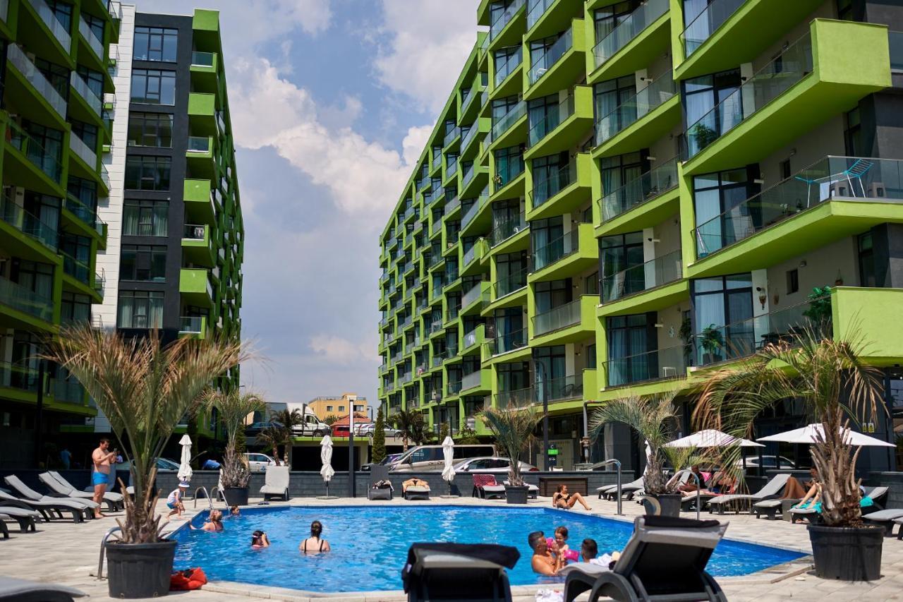 Sea Shore Apartments - Spa N Pools Beach Resort ママイア エクステリア 写真